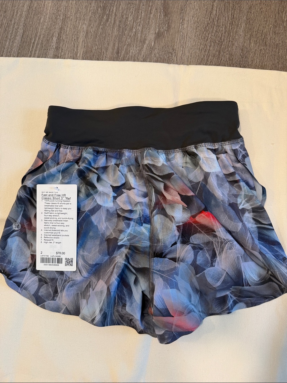 lululemon athletica Black-Waist Multicolor Abstract Print Athletic Shorts